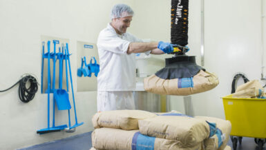 NORMICOM:大袋卸料和加工机械的装载解决方案